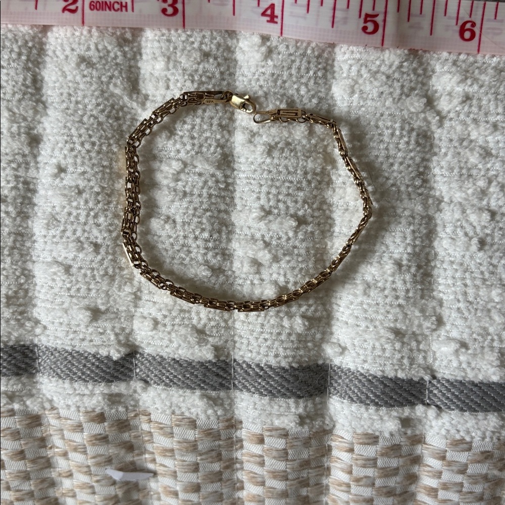 10kt. 4.1 grams bracelet - Picture 3 of 3